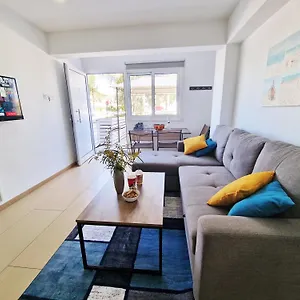 https://atlantis-apartments.protaras-cy-hotels.com